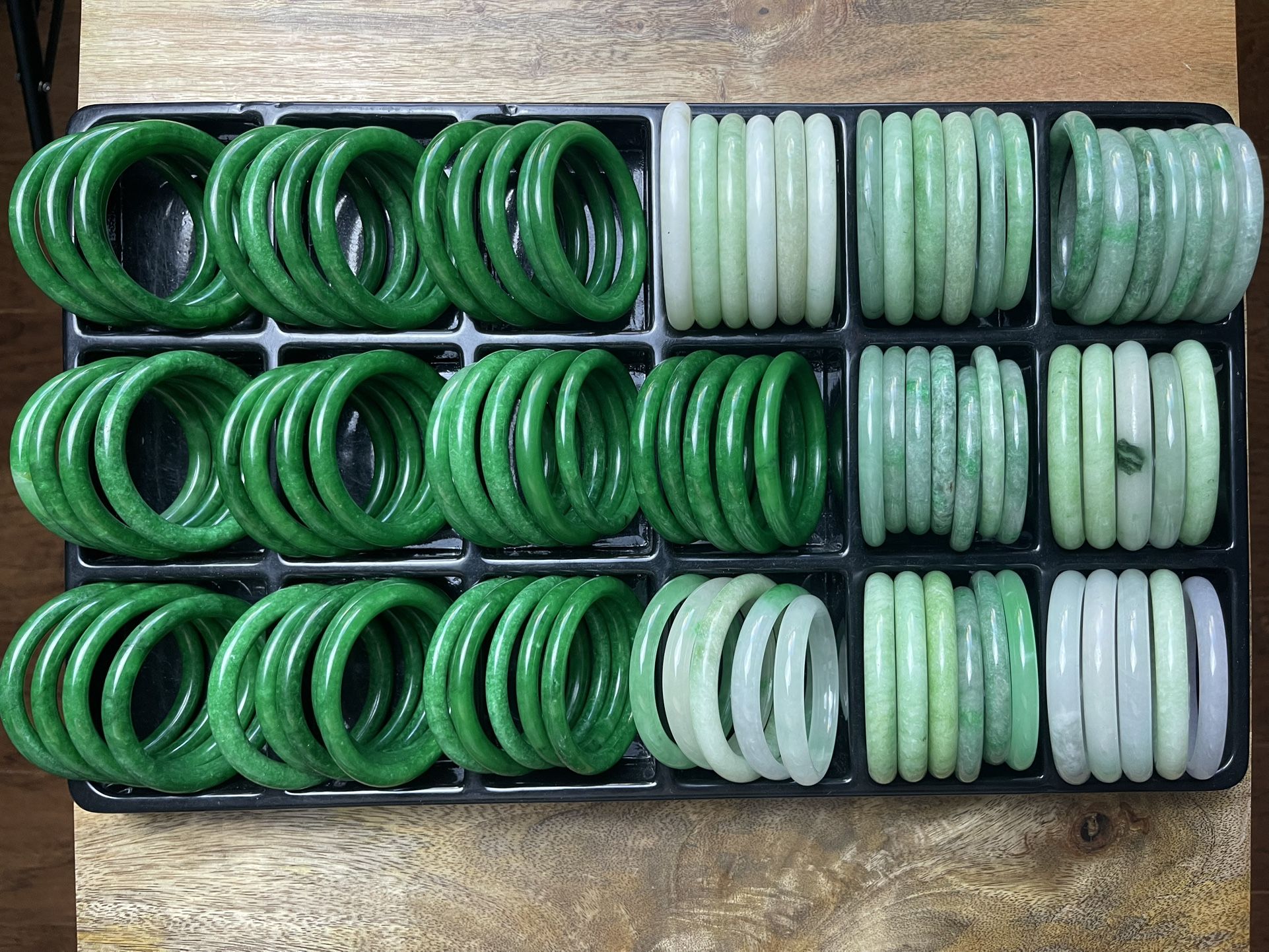 100 Piece Lot - Natural Jade Bangles Sizes 48mm - 52mm