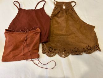 Women’s 3 crop top bundle