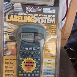 Brother PT-85 P-Touch Home & Hobby III Electronic Labeling System Brand New