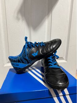 Walon Black Blue Soccer Shoes