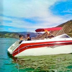 1995 Wellcraft Eclipse  232FL