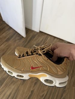 Air max size 9.5