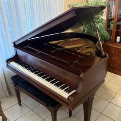 Mason And Hamlin Baby Grand Piano