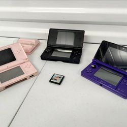 Nintendo DS Lites and 3DS For Parts Or Repair