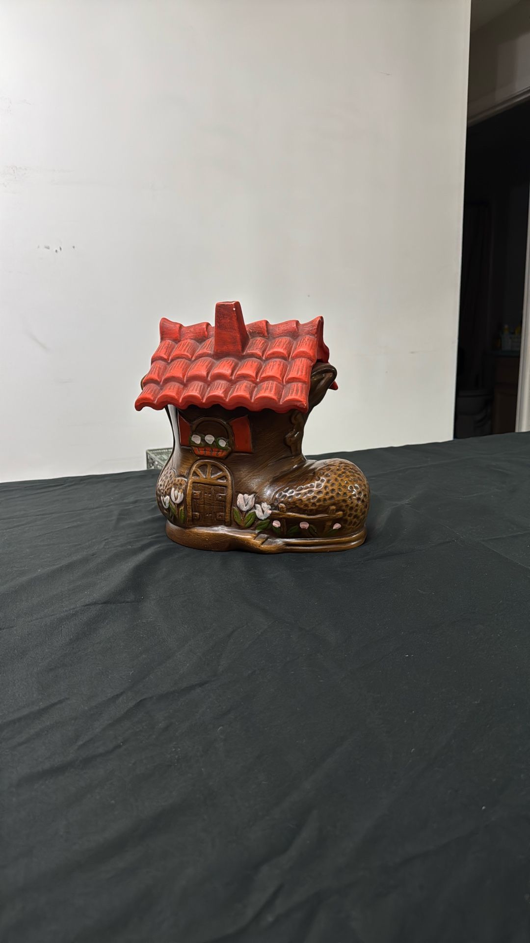 Vintage Shoe cookie Jar