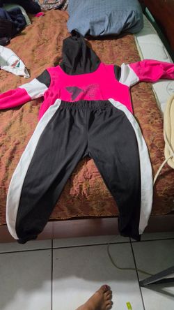 Girls pjs and 2 piece size 10 to 12