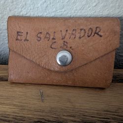 vintage 1970s Leather Key Holder. EL Salvador Souvenir