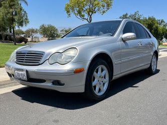 2003 Mercedes - Benz C240