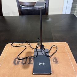 wireless charger with headphone stand 