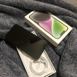 iPhone 14 *unlocked* 