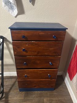 5-Drawer Wood Dresser with Blue Accents