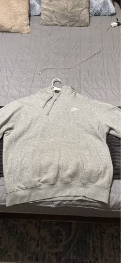 Nike Club Fleece Pullover Hoodie Gray