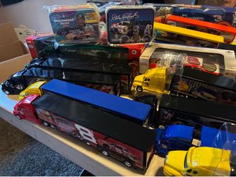 Dale sr and jr diecast(cars,trailers)