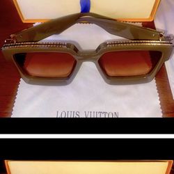 1.1 Louis Vuitton Millionaires 