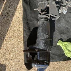 Outboard Engine 