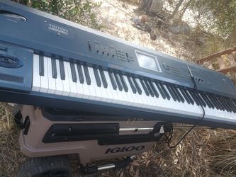 Piano en buenas condisiones