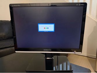 Samsung SyncMaster 19-inch widescreen LCD computer monitor