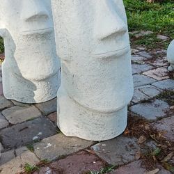 Concrete Island Head