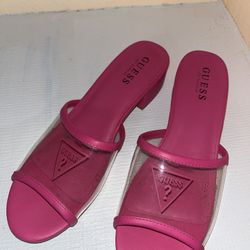 90’s looking pink guess mini heels size 8 1/2