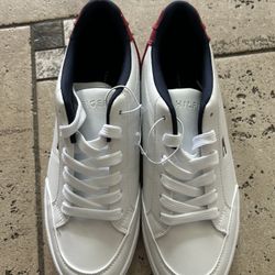 NEW Tommy Hilfiger Women Sneakers Size 7.5