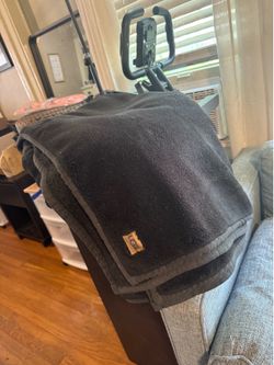 FULL SIZE UGG FLEECE BLANKET