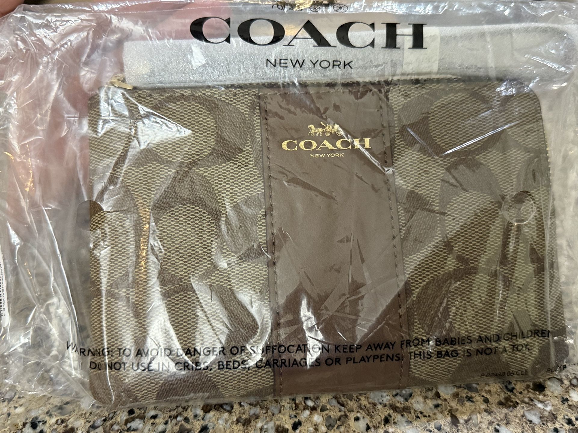 Coach Wristlet Brown