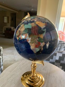 Gemstone World Globe Gold Stand