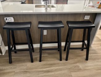 Set of 3 Black Saddle Bar Stools