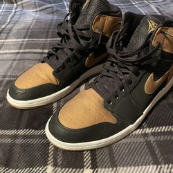 Jordan 1 Retro Melo PE