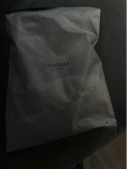 Dark oatmeal essential shorts