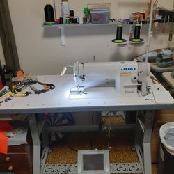 Juki Industrail Sewing Machine
