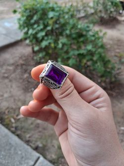 Purple Pretty Vintage Ring 💍 