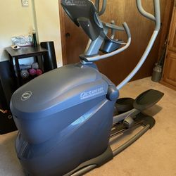 Octane Q37e Front Drive Elliptical 