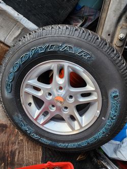 Jeep New Rim And New Tire 245-70x16