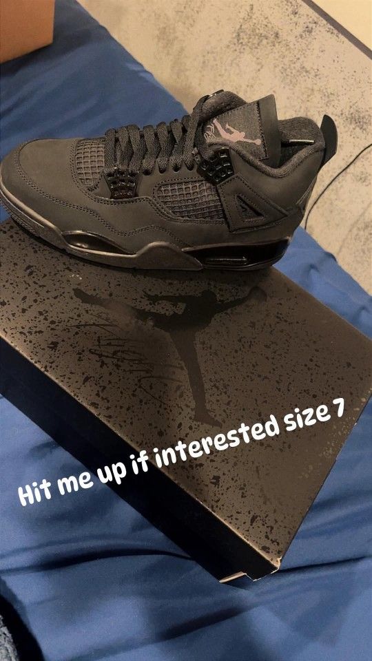 New Jordan 4