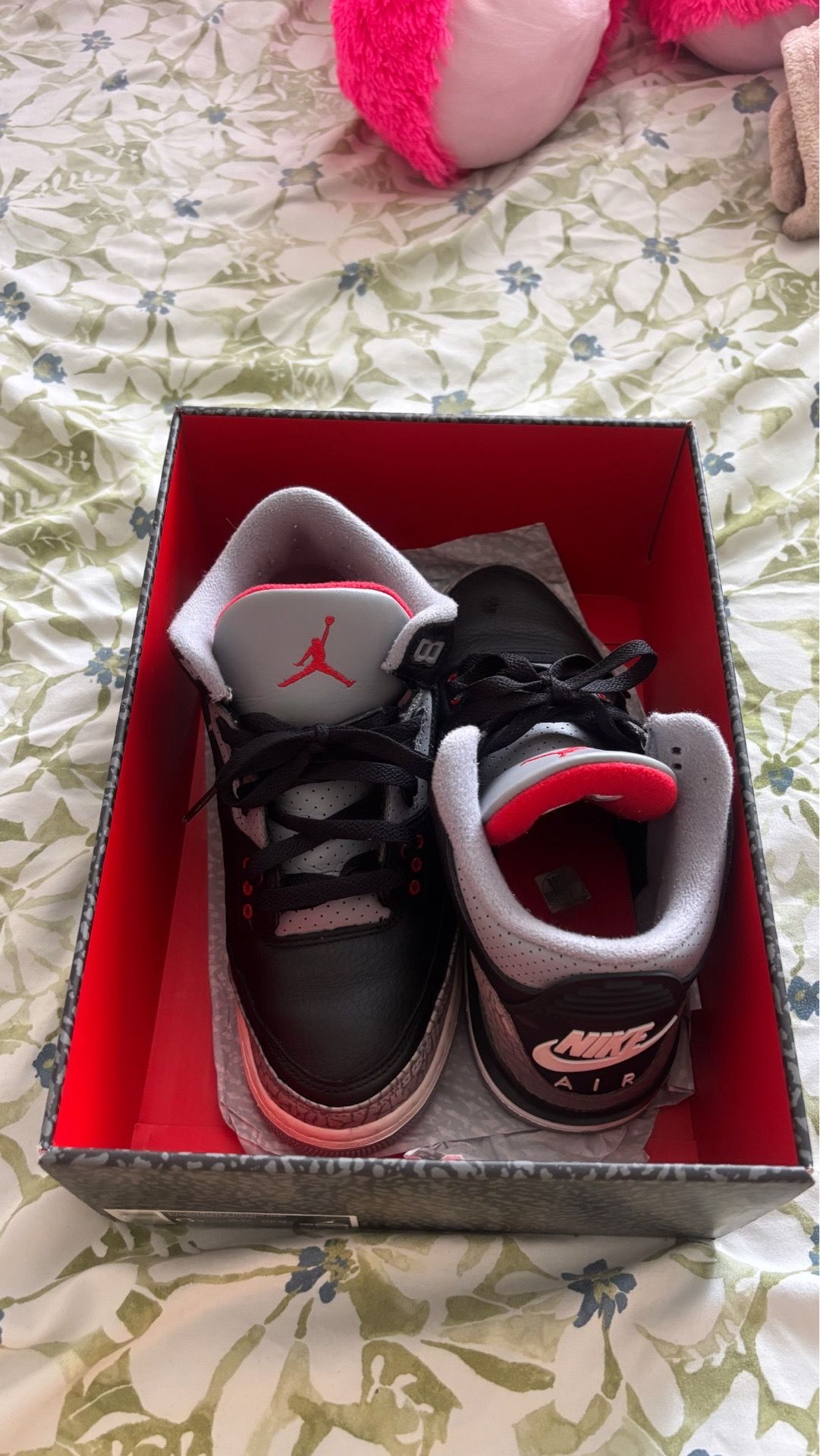 Jordan 3 Retros size 6y