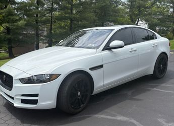 2017 Jaguar XE