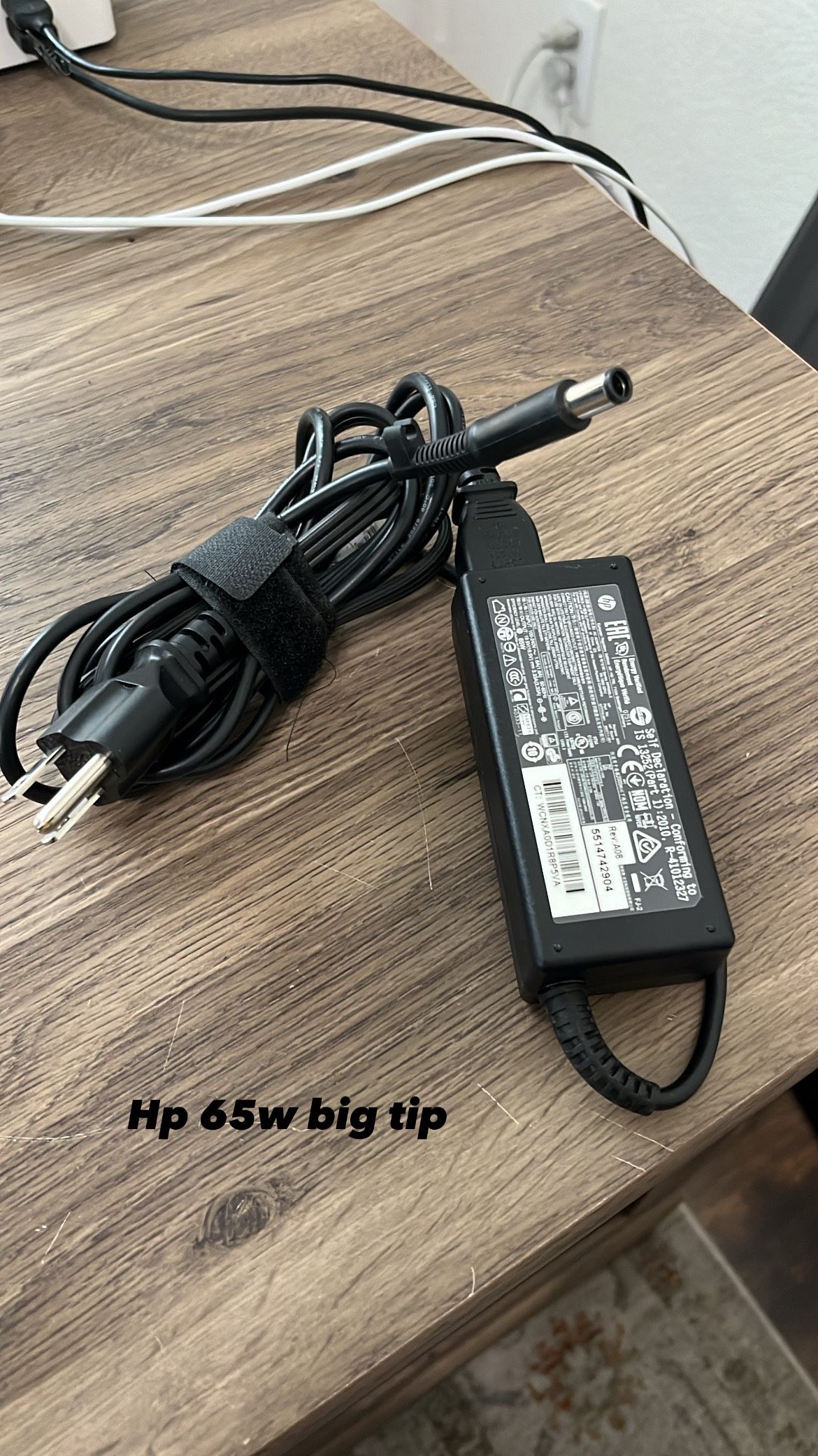 Hp 65w Charger