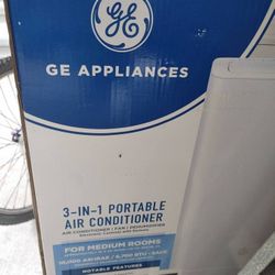 GE 10,000 Btu 3-IN-1 PORTABLE AIR CONDITIONER