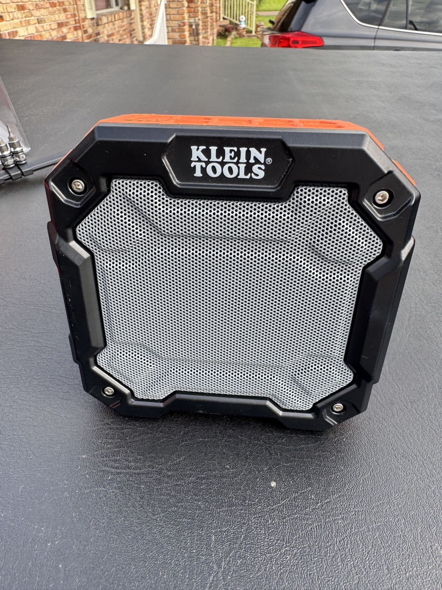Klein Jobsite Speaker