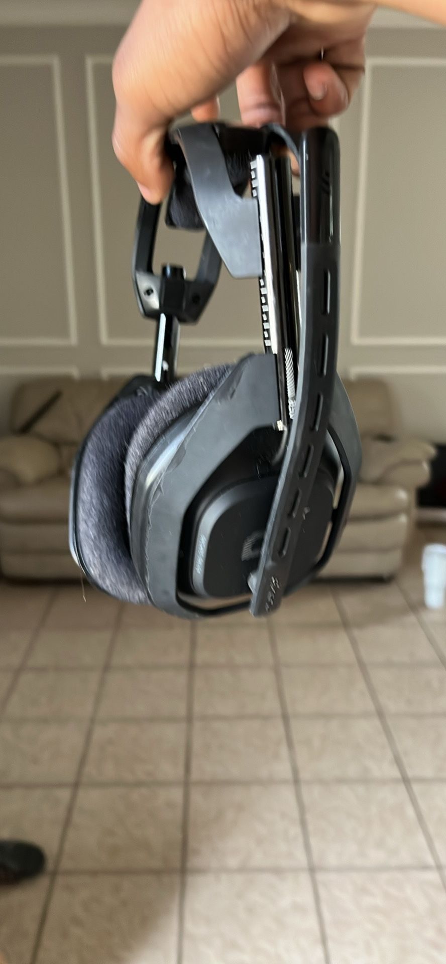 Astro A50 Ear-Cup Wireless Headphone - Black 