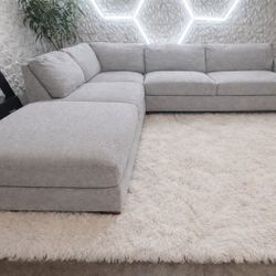 🔥FREE DELIVERY 🚚 OutStanding Thomasville, Costco Studded Sectional, W/ Ottoman,& Chase Lounge