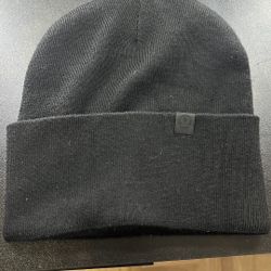 lululemon beanie 