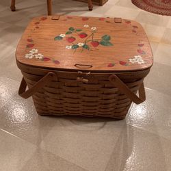 Longaberger Large Picnic Basket