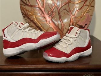👟🔥J's FOR LESS! 👟🔥 Shoes