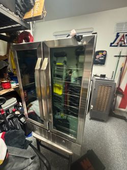 Mini fridge