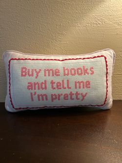 Decorative pillow / almuada