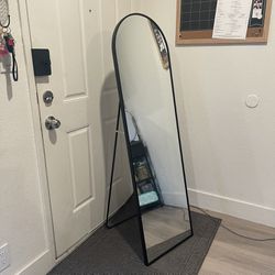 Full Body Standing Mirror Black (58”x18”)