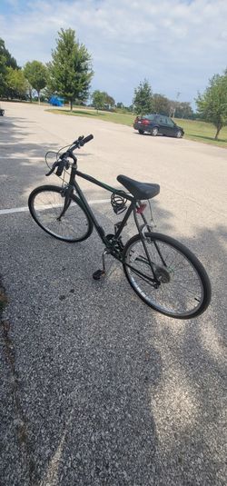 Adult Huffy Mountain Riding Bike