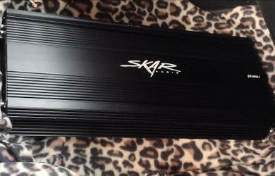 Skar Audio  SKv1 3500.1.  W/bass knob